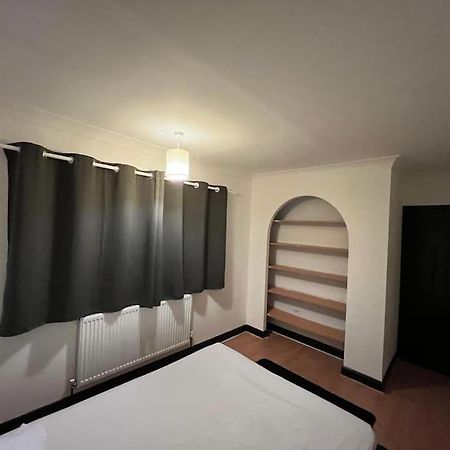 Willa Cheerful 3 Bed House With Free Parking. Nottingham Zewnętrze zdjęcie